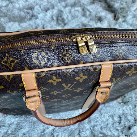 Louis Vuitton Porte-Documents Voyage - Picture 7 of 11